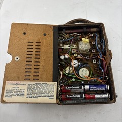 Vintage GE General Electric Portable Radio AM/FM 15 Transistor P-975D USED WORKS