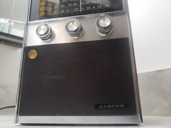 Lloyds 9N57B-37A Solid State 5 Band Shortwave Radio TESTED