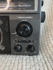 Realistic Radio Shack 12-625A FM AM Portable AC DC Radio TESTED Retro Vintage
