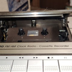 Vintage GE Alarm Clock Radio AM/FM Cassette Recorder Digital Model 7-4965A Works