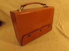 GE Transistor Radio In Leather Case P-776B USA UNTESTED