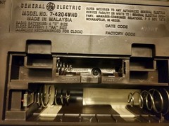 General Electric Silver & Black AM/FM Radio Bathmate. 1985.