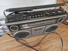 Vintage Sanyo M9930 Radio Works
