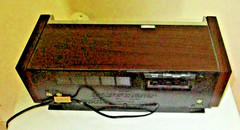 1970s WORKING vtg ZENITH Model H480W Stereo Clock Radio LED Clock Analog Tuning