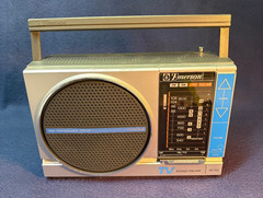 Emerson AM-EM Radio PM3909A.Ac/Dc,Works Great.