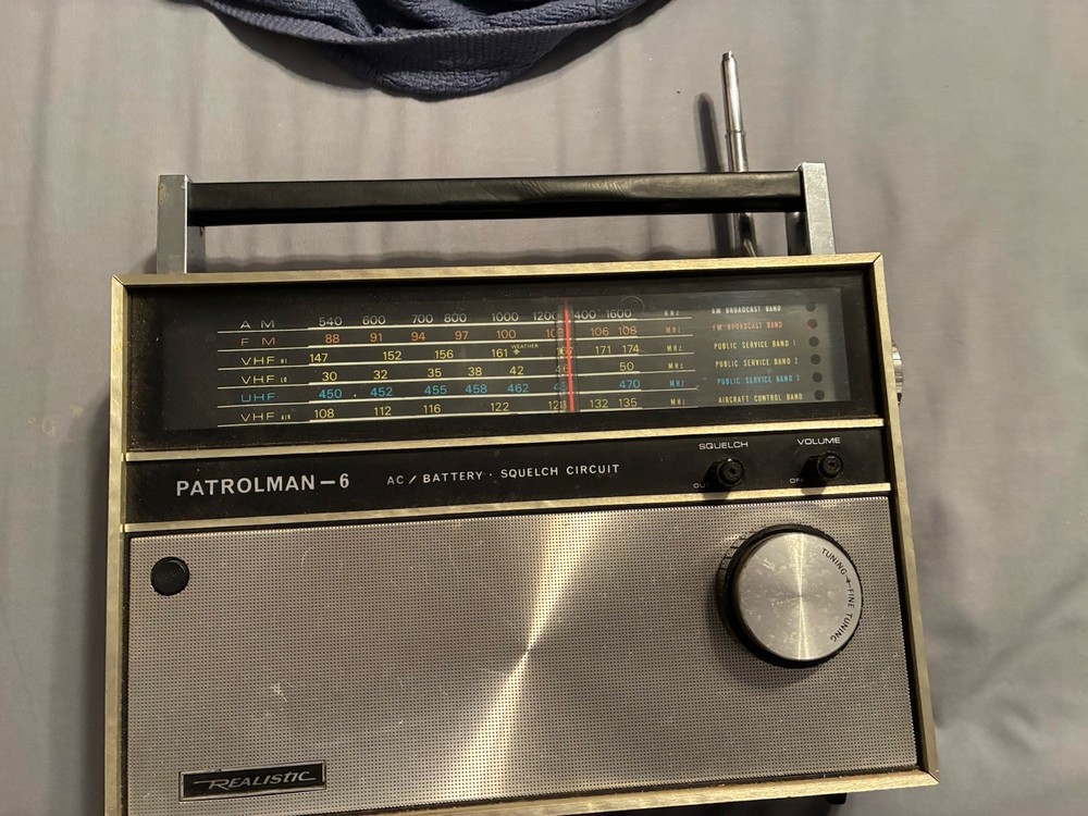 Vintage Patrolman 6 Radio Realistic AC Battery 6 Band AM/FM VHF UHF 12-756