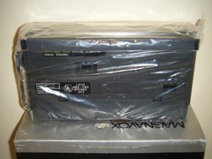 Vintage Magnavox Model 299 Portable AM/FM Radio (Sealed)