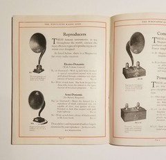 1923 MAGNAVOX Radiotikes Marketing Booklet Published by The Magnavox Company HTF