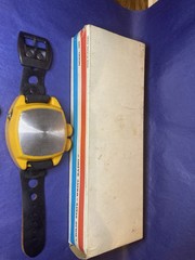 WRIST RADIO 1970S/80S RARE MODEL 111A HONG KONG SOLID STATE GRAND PRIX 6622B