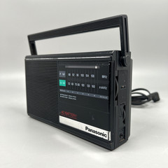 Vintage Panasonic RF542 AM/FM Portable Radio – Battery or AC – Tested Working