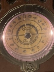 Vintage 1970s GE Classic Radioplayer 7-4135 Mint