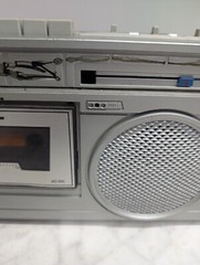 Stewart AM/FM Cassette Tape Deck Radio ST-1061 ~FOR PARTS/REPAIR