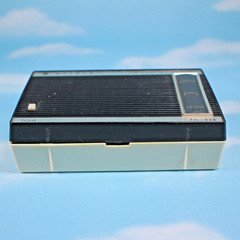 📻 Vintage Hitachi TH-848 8 Transistor AM Radio With Case – Working PLEASE READ