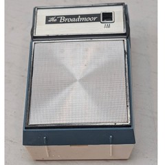 Vintage Broadmoor AM Transistor Radio Portable Pocket Hong Kong Untested