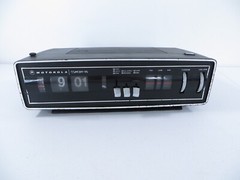 Vintage Motorola Concept-90 Black Flip Clock AM/FM Radio TESTED WORKING READ