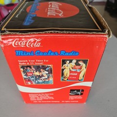 Vtg 6&Prime;1991 Coca Cola Mini Cooler AM/FM Novelty Radio Model MC-194 Tested 12