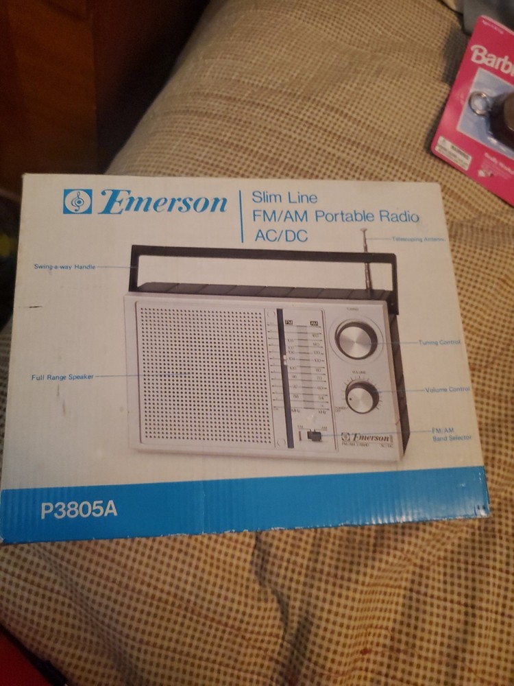 Vintage Emerson Slim Line AM/FM Portable Radio AC/DC P3807 Open Box