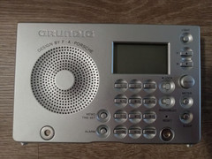 Grundig YB-P2000 World Receiver Radio FM /AM Designed Porsche Vintage 1997 90&rsquo;s