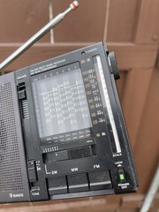 Sony ICF 7600A FM/MW/SW 9 Band Receiver Vintage Radio – Tested & Working