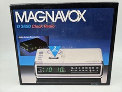 VTG Magnavox D3650 The Nightline Alarm Clock Radio D 3650 NOS