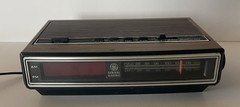 Vintage General Electric GE 7-4625C AM/FM Digital Clock Radio Tested & Working