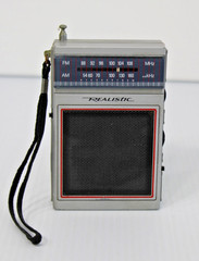 Vintage Realistic Portable Pocket AM/FM Radio Shack/ Tandy Silver Plastic- Works