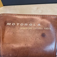 MOTOROLA Transistor Radio, Leather Case with Strap Working Condition