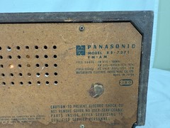 1970s Panasonic Model RE-7371 AM FM Radio Solid State Wood Finish Japan WORKS!