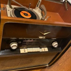 1957-1958 Grundig Majestic 7000 Radio/Phono Receiver Vintage Wood Crafted