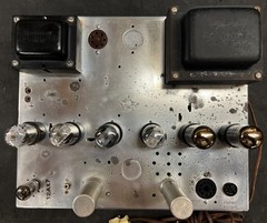 Magnavox AMP-142AA 6V6 Tube Amp & CR718DC Tuner from 292C Console