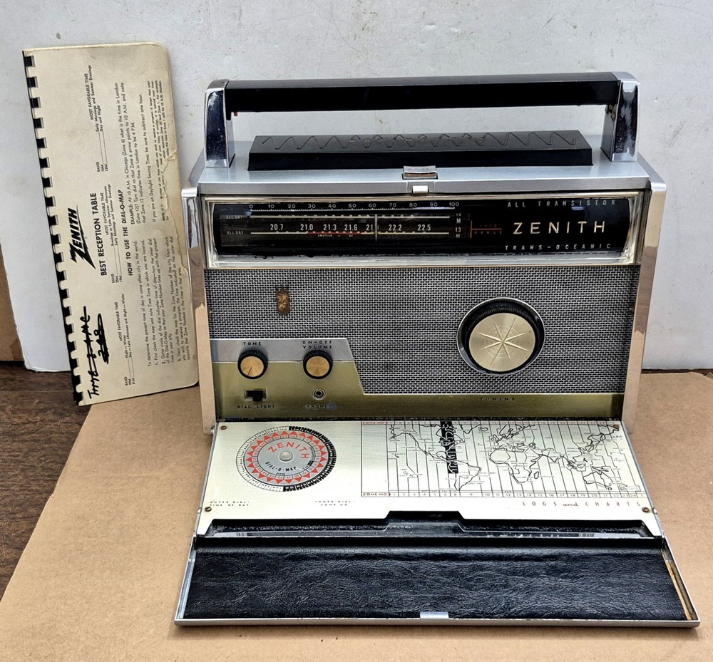 Vintage Zenith Royal 1000-D Trans-Oceanic Wavemagnet Radio FOR PARTS/REPAIR