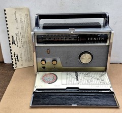 Vintage Zenith Royal 1000-D Trans-Oceanic Wavemagnet Radio FOR PARTS/REPAIR