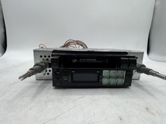 Vintage Majestic MCR4100A Cassette Player AM/FM Clock Radio UNTESTED POWERS ON