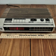GE Digital Clock Radio Vintage General Electric 7-4634B AM/FM Snooze -Tested-