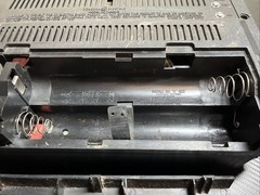 General Electric 7-2880B Long Range Super Radio – Black/Silver PARTS ONLY