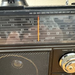 VTG Radio Shack SW-100 Multiband Radio 12-649 AM FM CB TV1 VHF Short Wave Tested