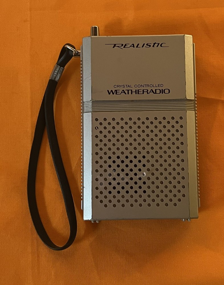 Radio Shack Realistic Weatheradio Hand Held Portable Model 12-151 Untested