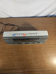 Vintage Soundesign 3877MGY AM/FM Cassette Player Retro Alarm Clock Tested