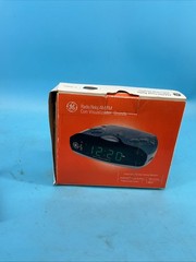 General Electric GE 7-4837B AM/FM Digital Alarm Clock Radio (Tested+Working)