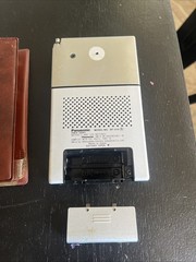 Vintage Panasonic RF-015 FM/AM Pocket Radio W/ Case Works Read Description
