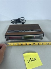 GE Vintage AM/FM Clock Radio Walnut Wood Grain Finish Red LED Model 7-4625C