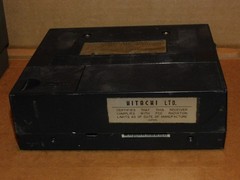 Vintage Hitachi Car AM FM Radio KM-1001R AS IS for Parts Repair