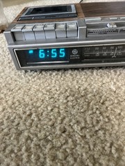 Vintage GE General Electric 7-4975B AM/FM/Cassette Tape Clock Radio Recorder