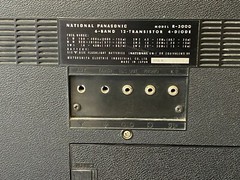 Vintage National Panasonic R3000 6 Band 12 Transistor Radio