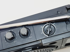 Vintage Sony ICF-5450B Shortwave Radio – Not Working Repair only