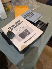 PANASONIC RF 2800/DR28 IN EXCELLENT CONDITION COMES WITH MANUAL, POWER CORD,BELT