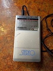 Vintage Sanyo FM/AM Portable Radio Stereo RP55 No Straps WORKS