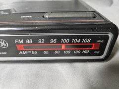 Vintage GE 7-4612BKA Digital Clock Radio Black & Silver (RECAPPED)