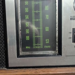 AM/FM RADIO Vintage Panasonic AM/FM Radio Model RE-6286 Works !