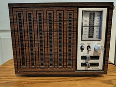 Vintage Soundesign 3381 AM/FM/ Table Radio Works Great